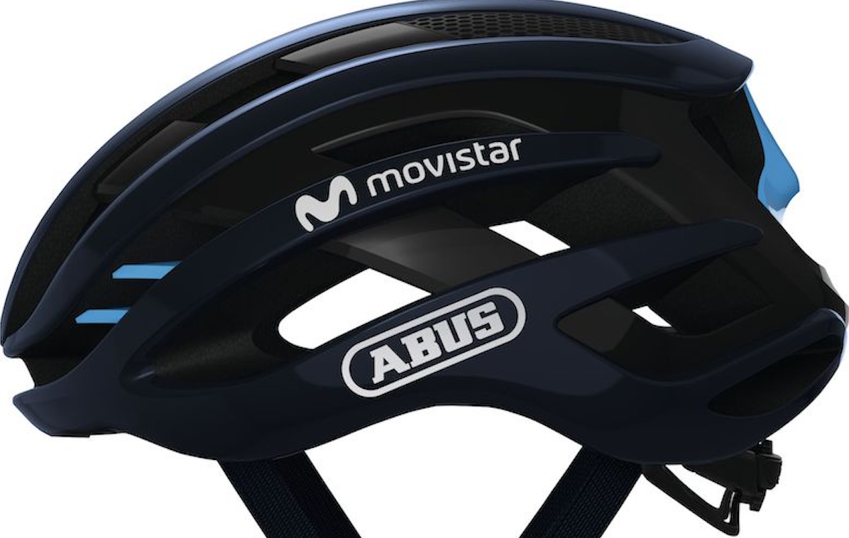 アブス「エアブレーカー」モビスターチームが使用する超軽量ヘルメット